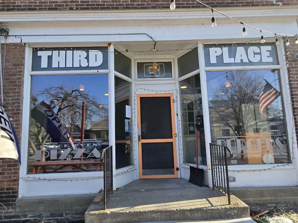 Laura Jean_Third Place Pizzeria_Castleton, VT_review