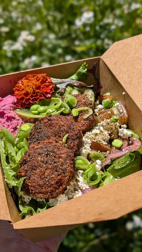 Valerie_The Farmstand Cafe & Market_Castleton, VT_reseña