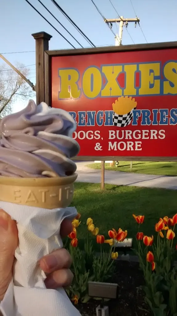 Pamela Jacobs_Roxie's_Castleton, VT_review
