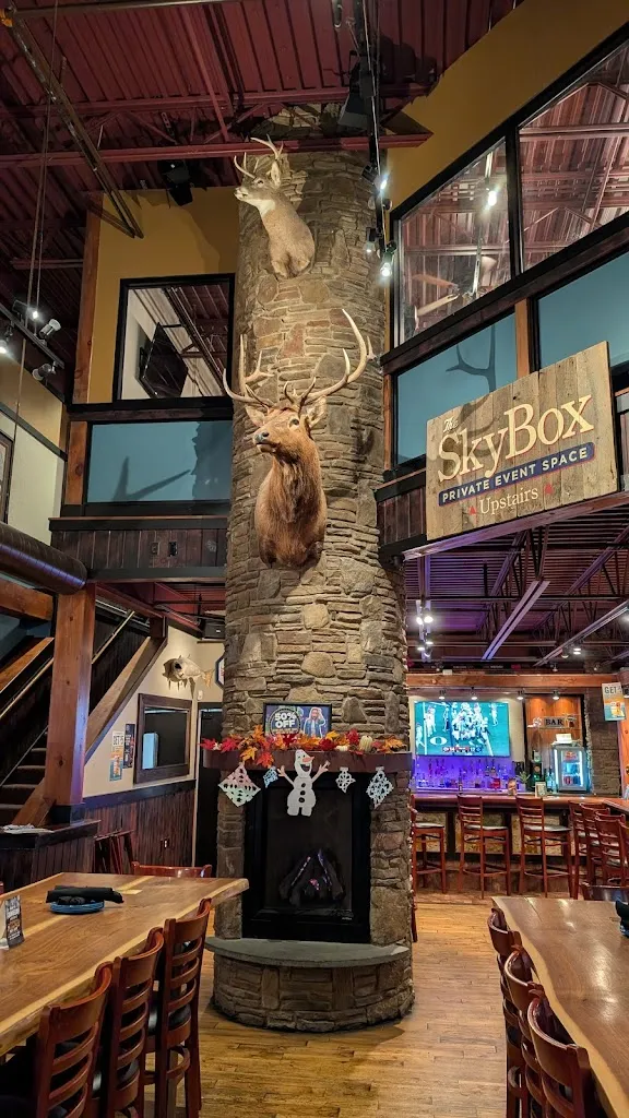 City Sports Grille_Colchester, VT_slider_image_2