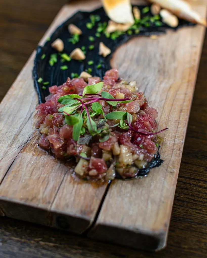 AMBAR Restaurant, Clarendon_Arlington, VA_slider_bild_3