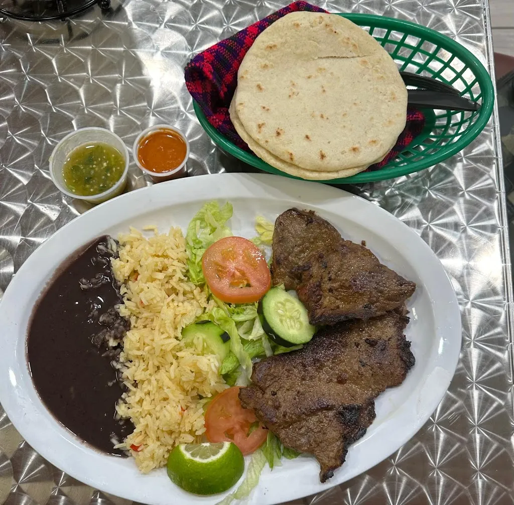 POLLO CAMPESINO RESTAURANT_Richmond, VA_slider_image_2
