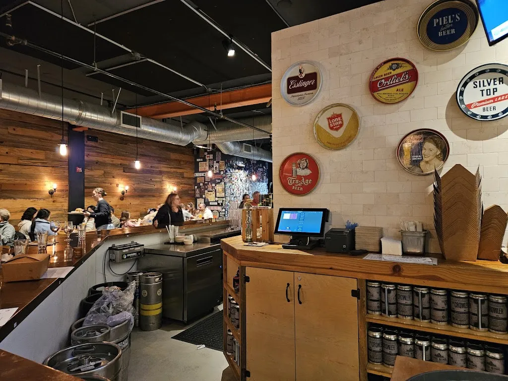 The Bine Beer & Food_Bothell, WA_slider_image_3
