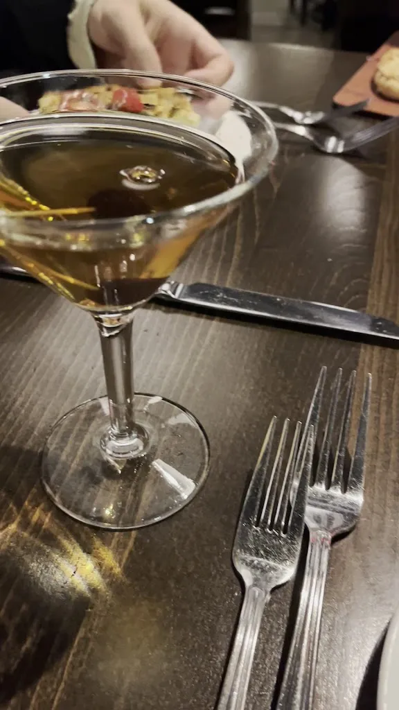 Amaro Bistro_Bothell, WA_slider_image_2
