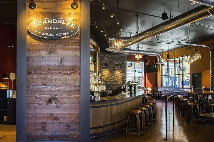 Beardslee Public House restaurant à Bothell, WA