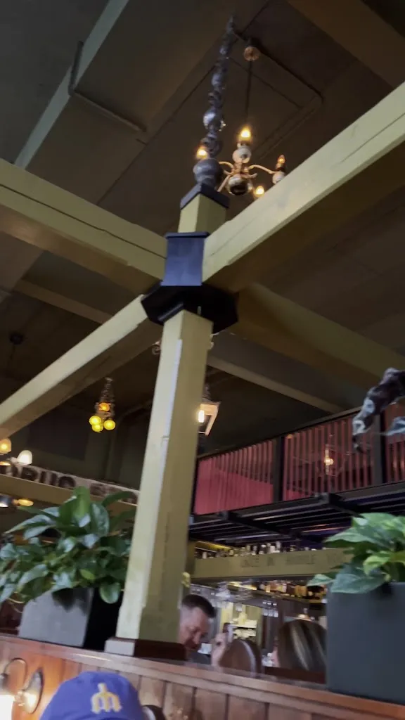 McMenamins Tavern on the Square_Bothell, WA_slider_image_2