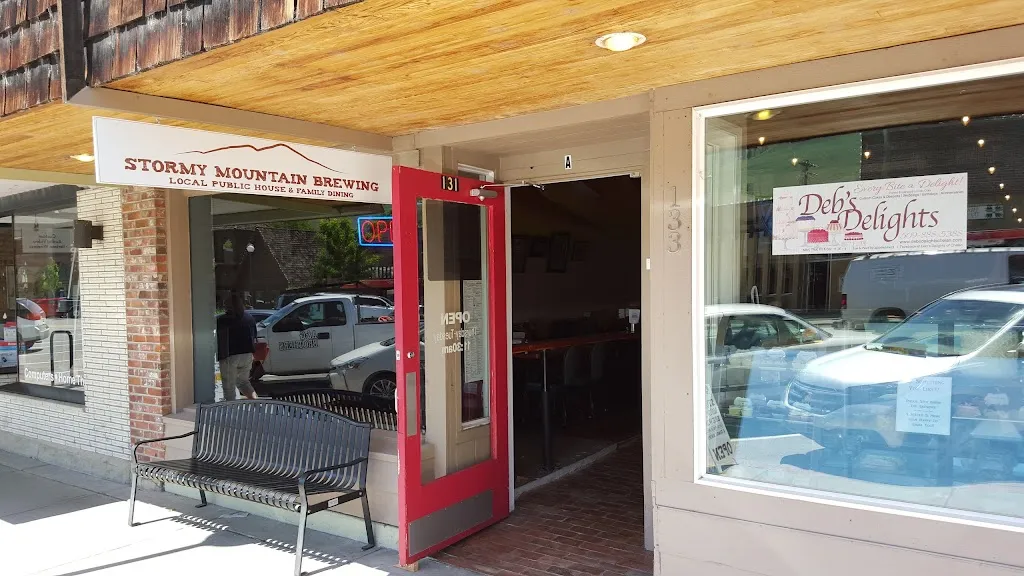 Stormy Mountain Brewing and Local Public House restaurant in Chelan, WA