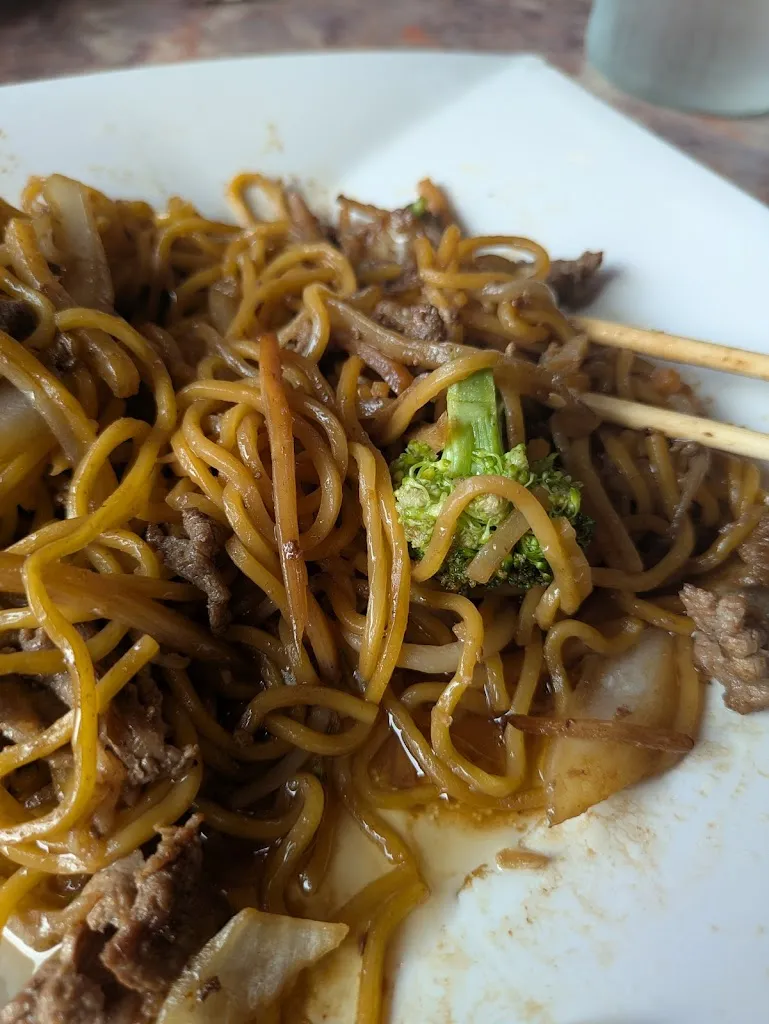 Wesley Holboy_Hot Iron Mongolian Grill_Mill Creek, WA_review