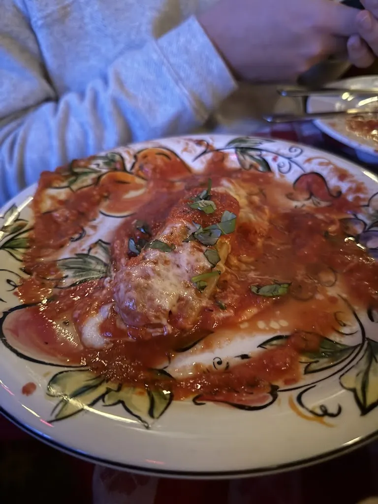 Sammie Goette_Rocco's Ristorante_Ceredo, WV_review