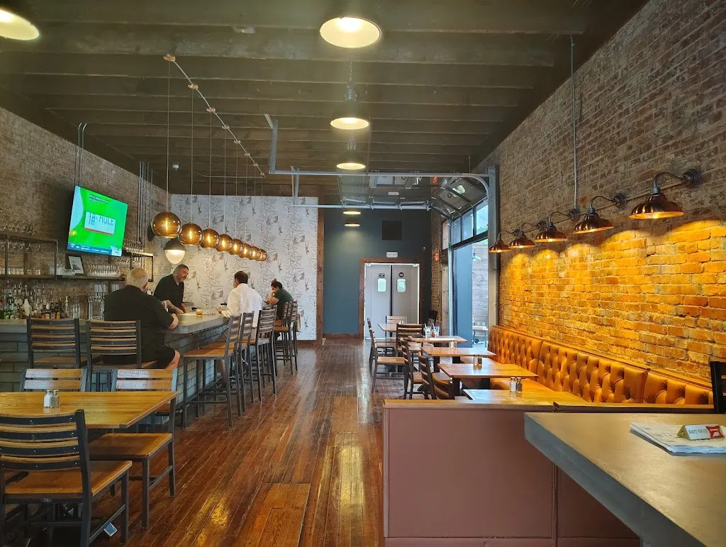 Katrina Foreman_Max on Main_White Sulphur Springs, WV_review