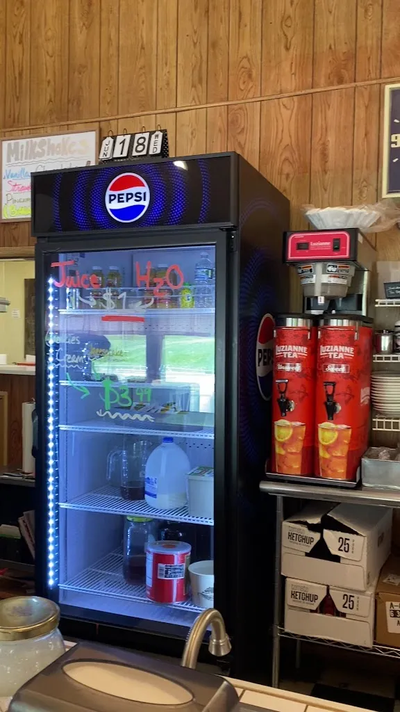 kelli k_Triple H Drive Inn_Huntington, WV_review