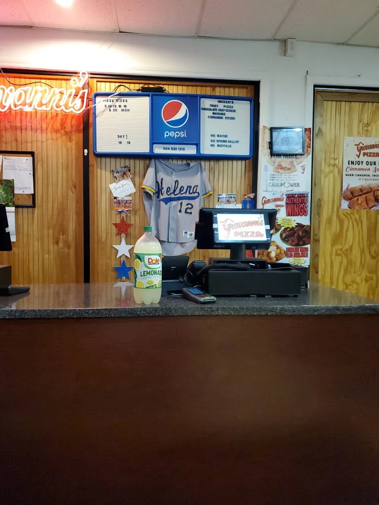 Todd Clay_Giovanni's Pizza_Huntington, WV_review