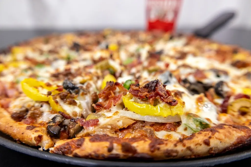 Giovanni's Pizza_Huntington, WV_slider_image_2