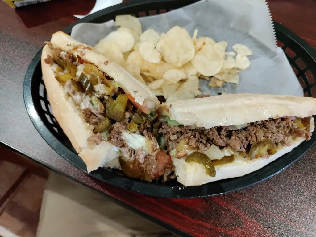 Luigi’s_Huntington, WV_slider_image_3