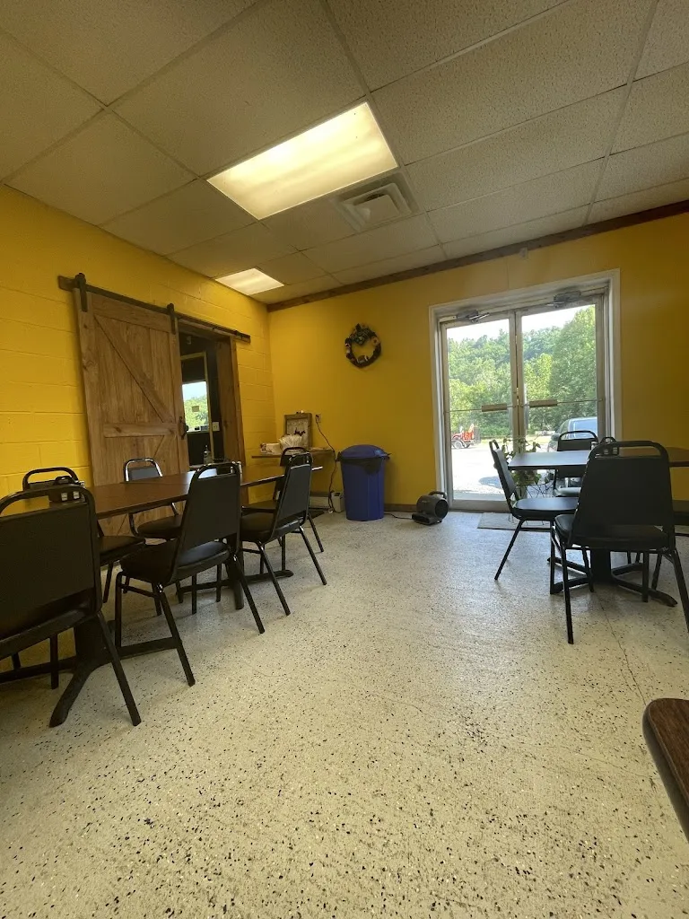 Lesa's Place restaurant in Grafton, WV