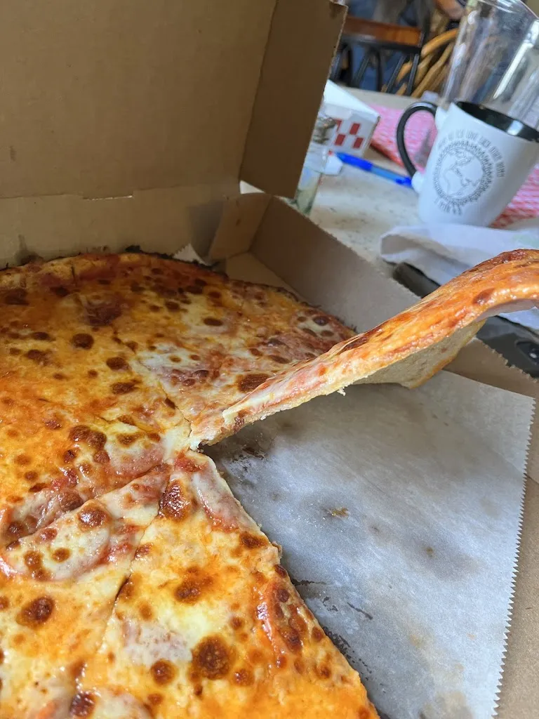 Gino's Pizza & Spaghetti House restaurant in Wayne, WV