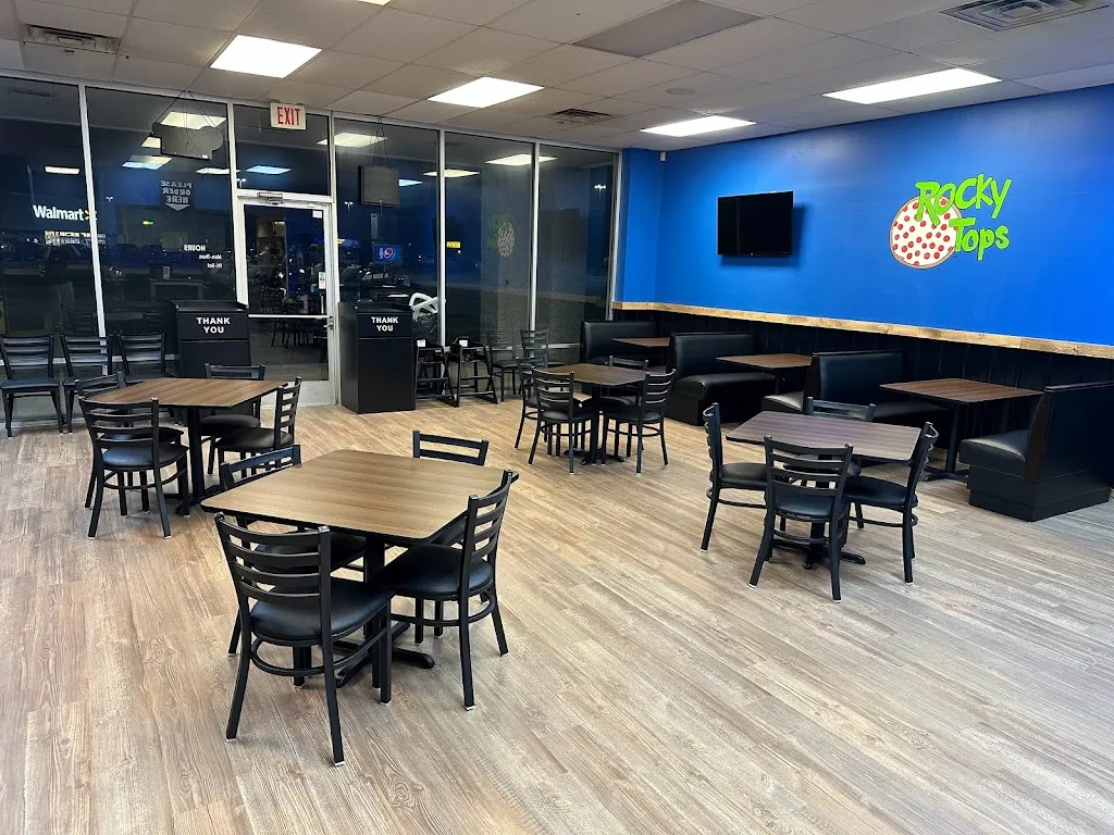 Rocky Tops Pizza- Wayne_Wayne, WV_slider_image_3