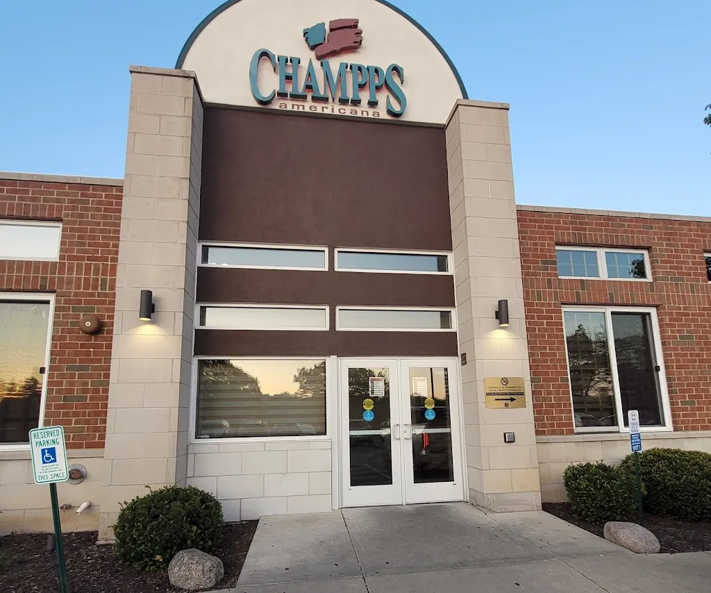 Champps Americana Brookfield restaurant à Brookfield, WI