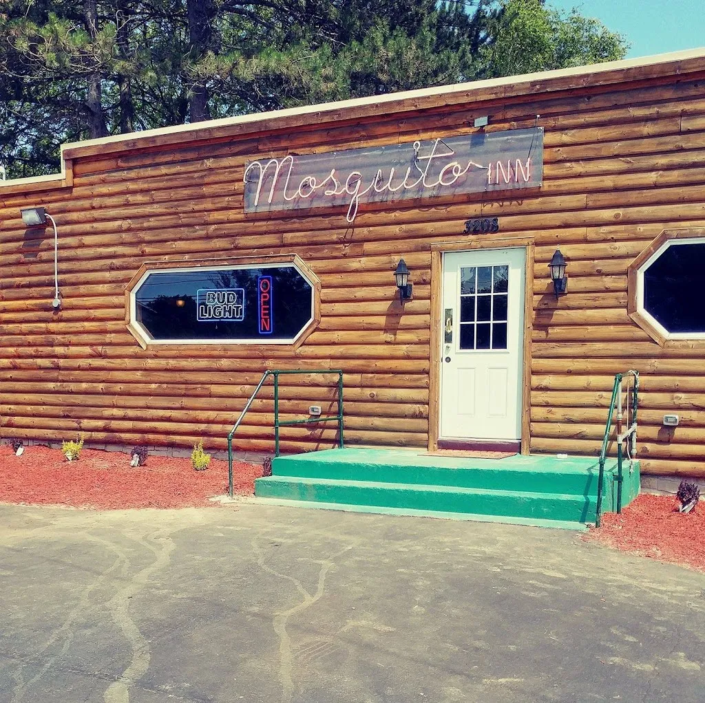 C & C's Mosquito Inn_Caledonia, WI_slider_imagen_3
