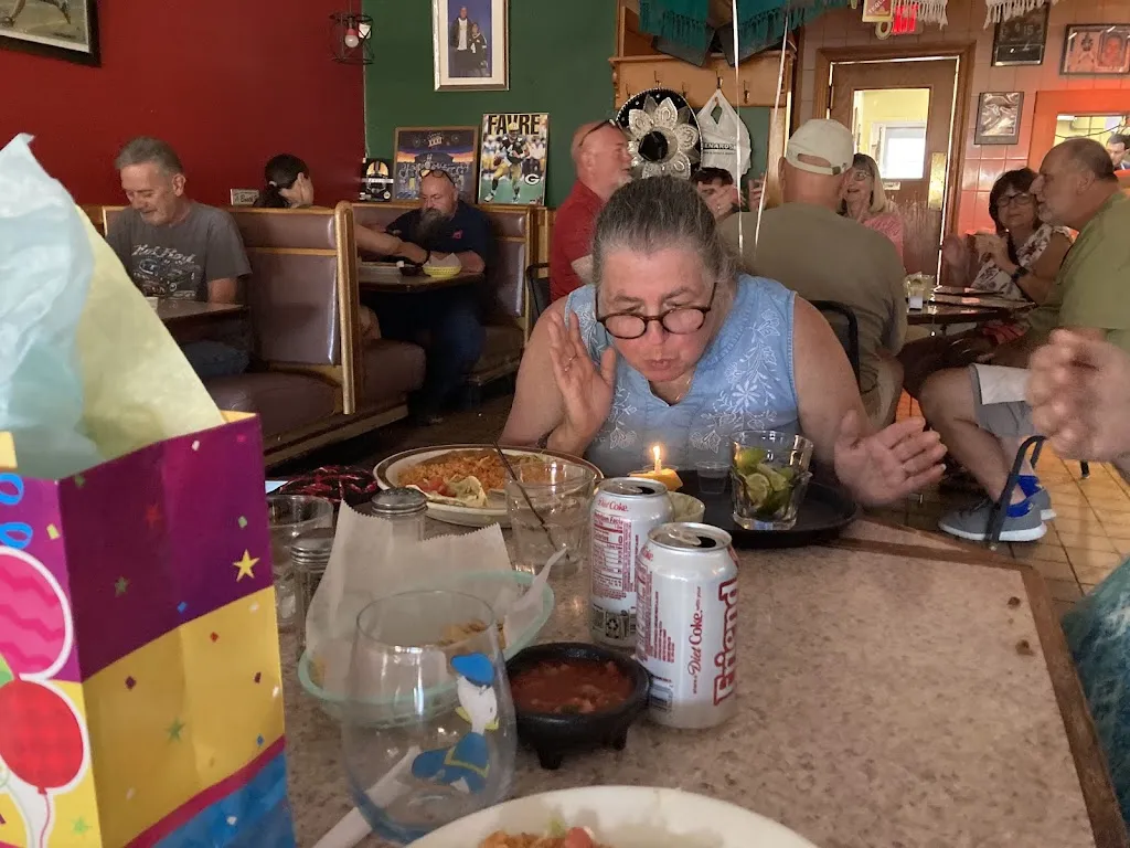 Jill Swanson_Lala's Place_Cudahy, WI_review