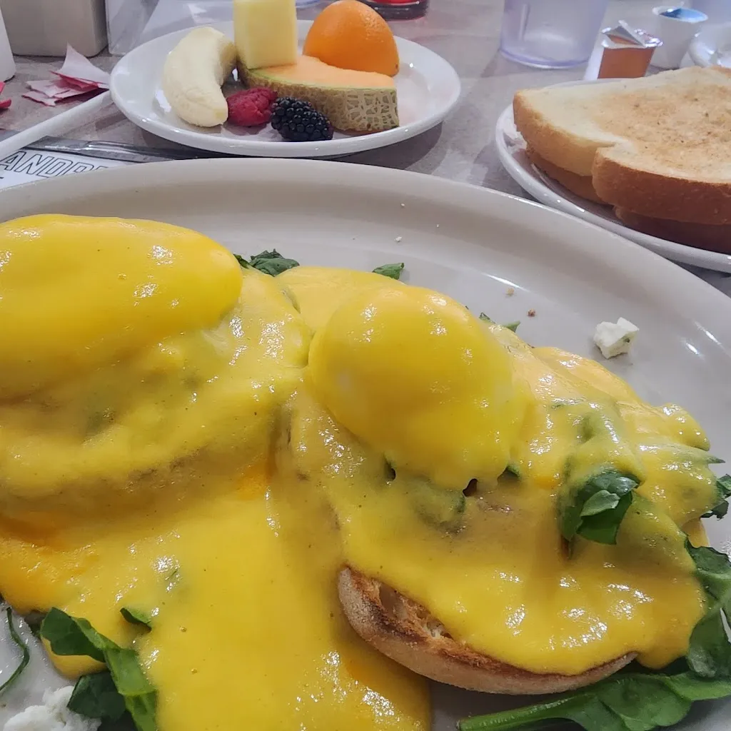 tami Zwicke_Andrea’s Family Restaurant_Cudahy, WI_review