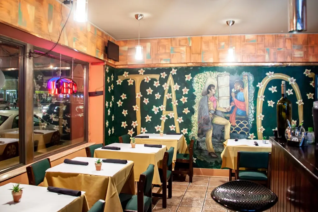 Tavos Signature Cuisine restaurant à Elm Grove, WI