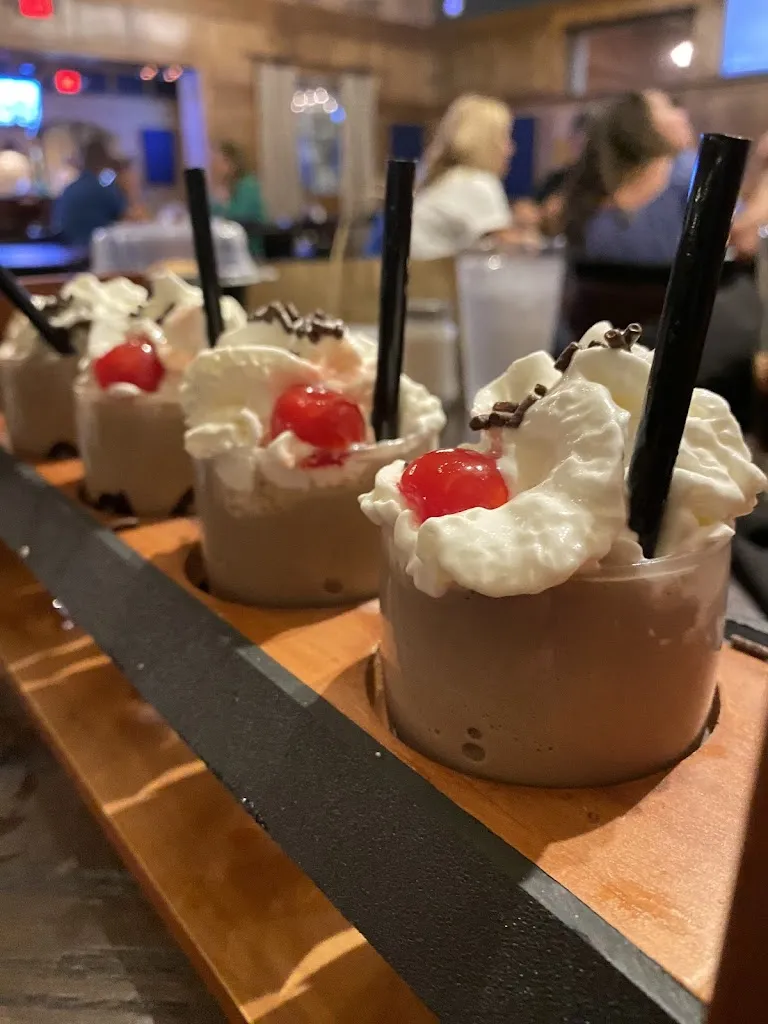Relish Supper Club_Germantown, WI_slider_image_2