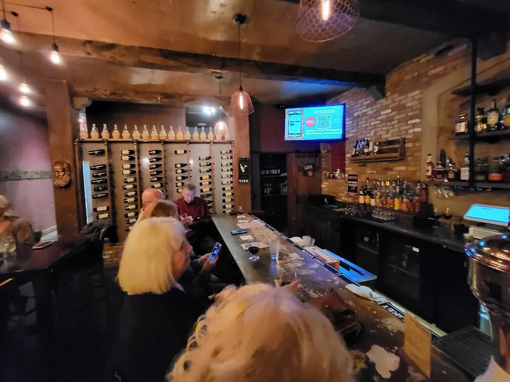 Zesti Restaurant_Hartland, WI_slider_image_3