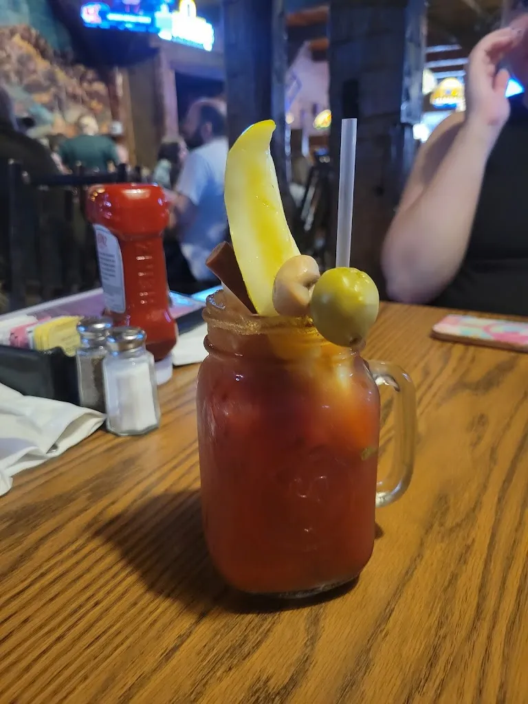 Julie Wythe_The Mineshaft_Hartford, WI_review