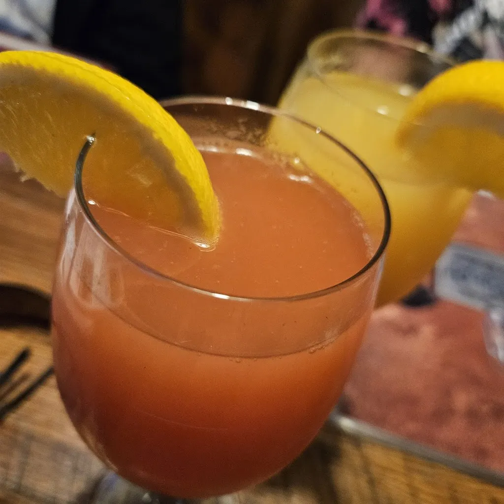 Samantha L W_The Mineshaft_Hartford, WI_review