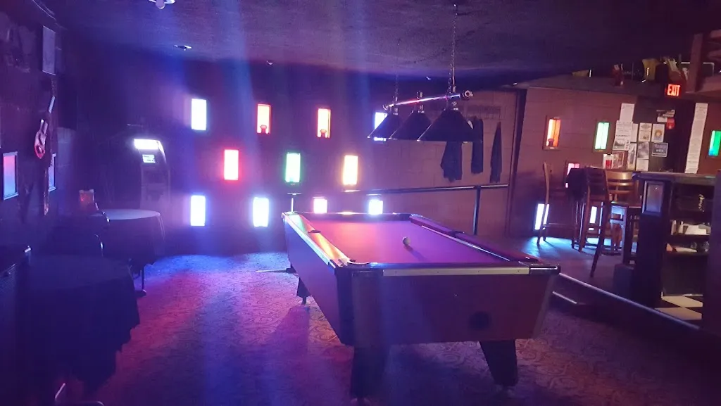 Classic's Restaurant & Lounge restaurant in Shawano, WI