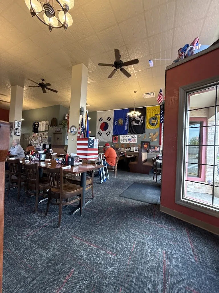 Tarynn Johnson_Old Glory Cafe_Kimberly, WI_review