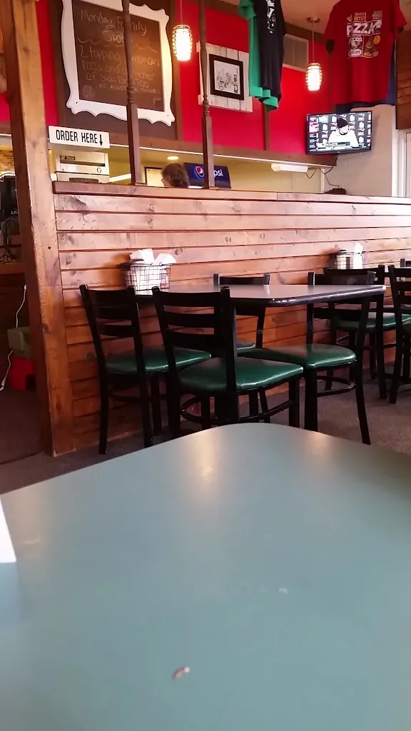 Butch's Pizza, Inc. Kimberly_Kimberly, WI_slider_image_2