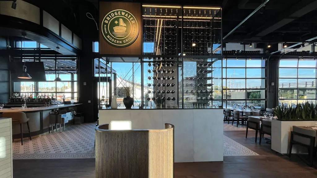The Bridgewater Modern Grill restaurante en Milwaukee, WI