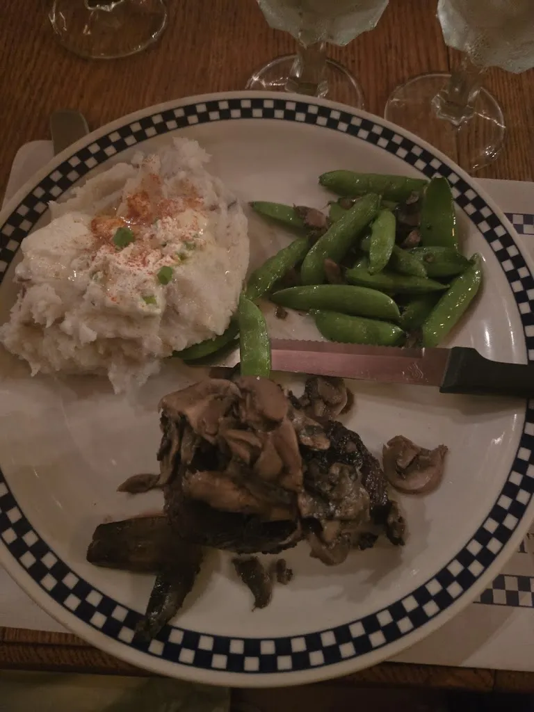 Marty Case_The Farmstead_Cedarburg, WI_review