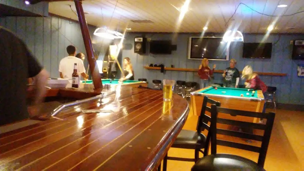 Drifters Bar & Grill restaurante en Salem Lakes, WI