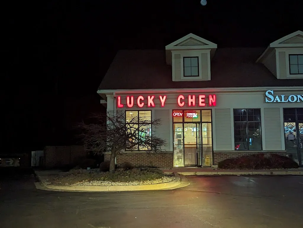 Lucky Chen restaurante en Salem Lakes, WI