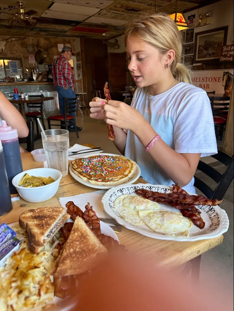Melstone Bar & Cafe_Melstone, MT_slider_immagine_1