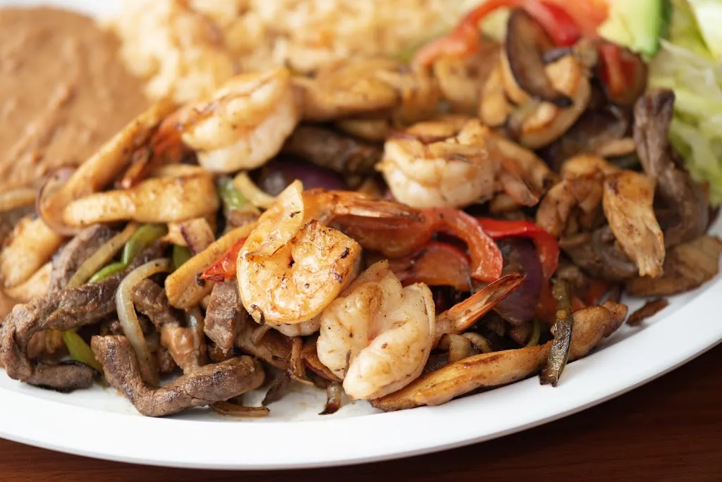 Christina Gondek_Nick's La Cabana Restaurant_Spooner, WI_review