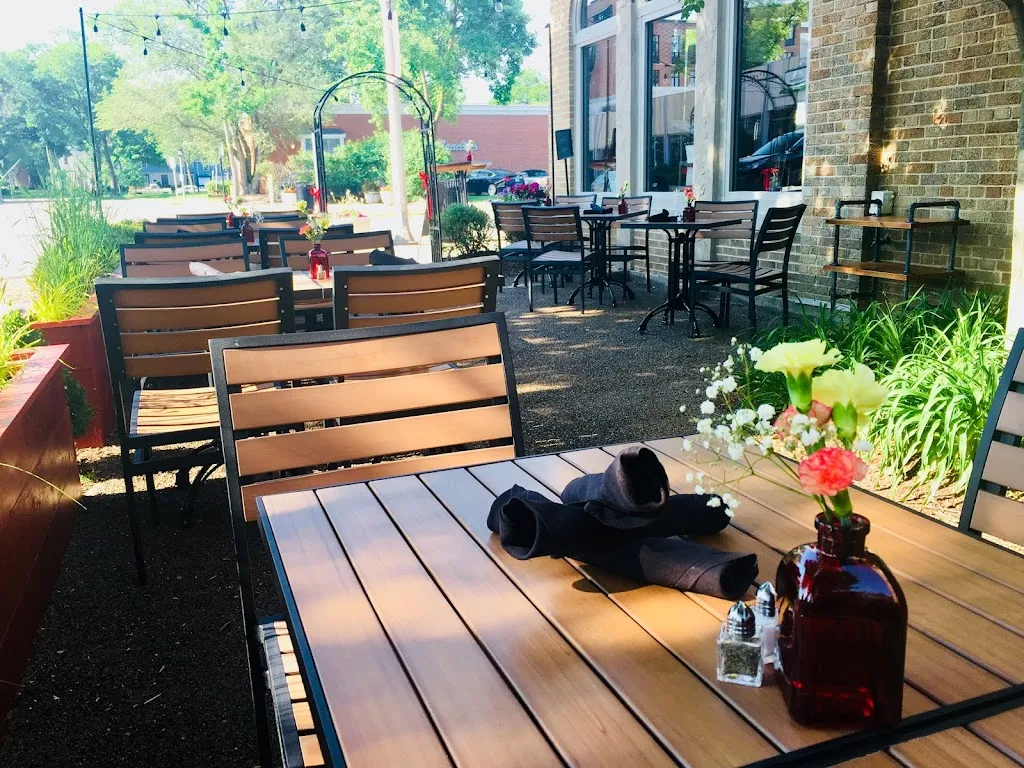 MOXIE Food + Drink restaurante en Whitefish Bay, WI