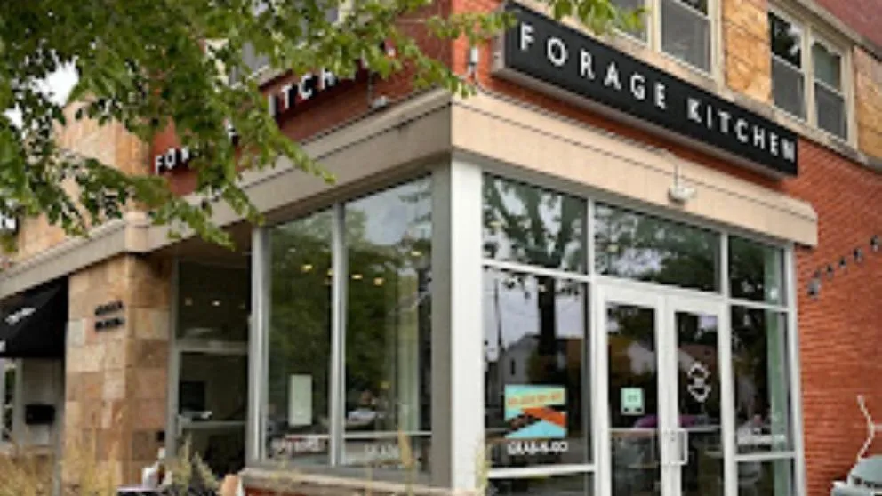 Forage Kitchen restaurante en Whitefish Bay, WI