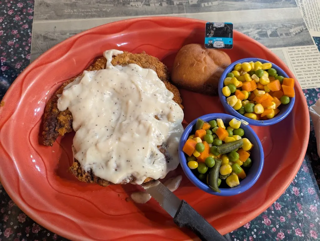 Brandon Donivan_Broncho Grill House & Bar_Torrington, WY_review