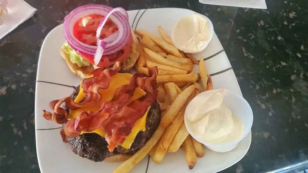 Christopher Williams_Alex's Place_Port Richey, FL_review
