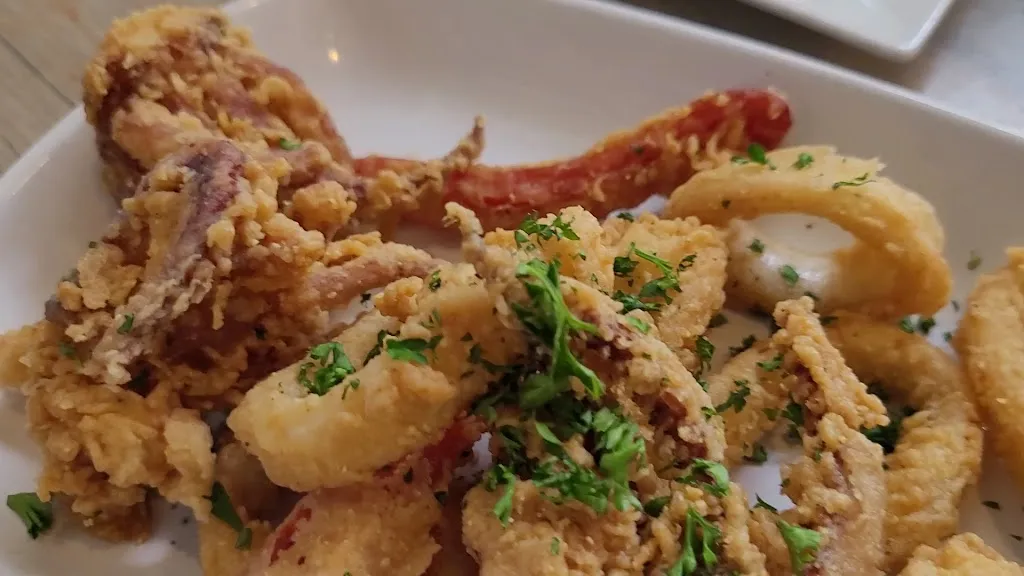 Acropolis Greek Taverna - Riverview_Riverview, FL_slider_image_2