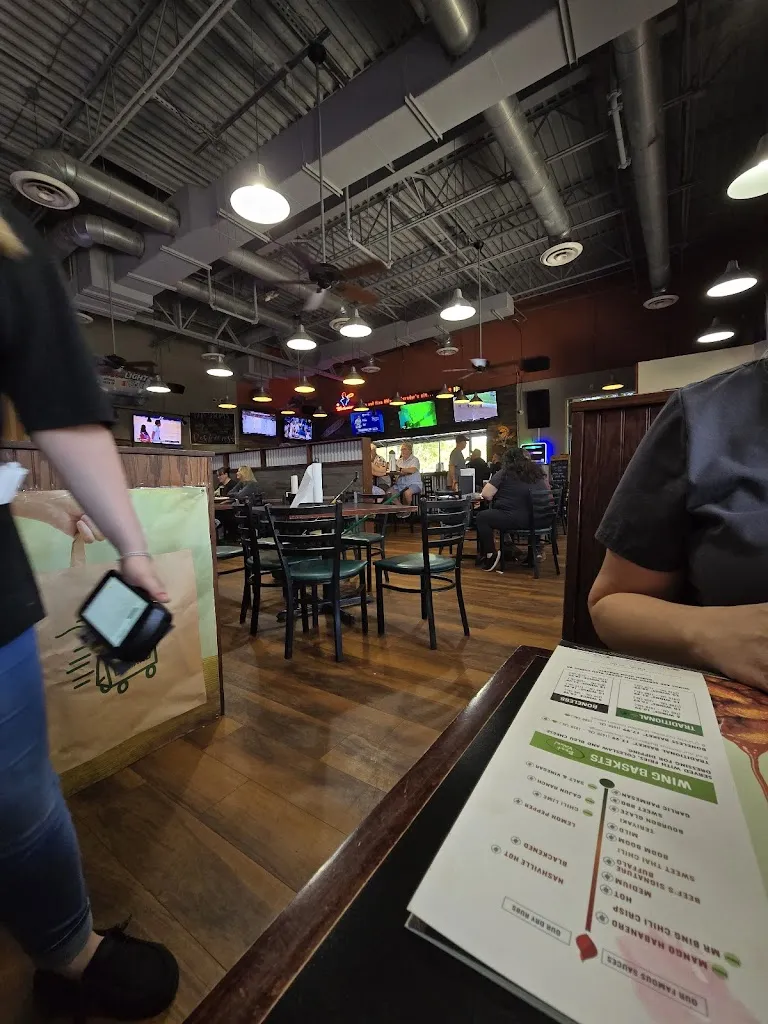 Robert Hendricks_Beef 'O' Brady's_Hudson, FL_review