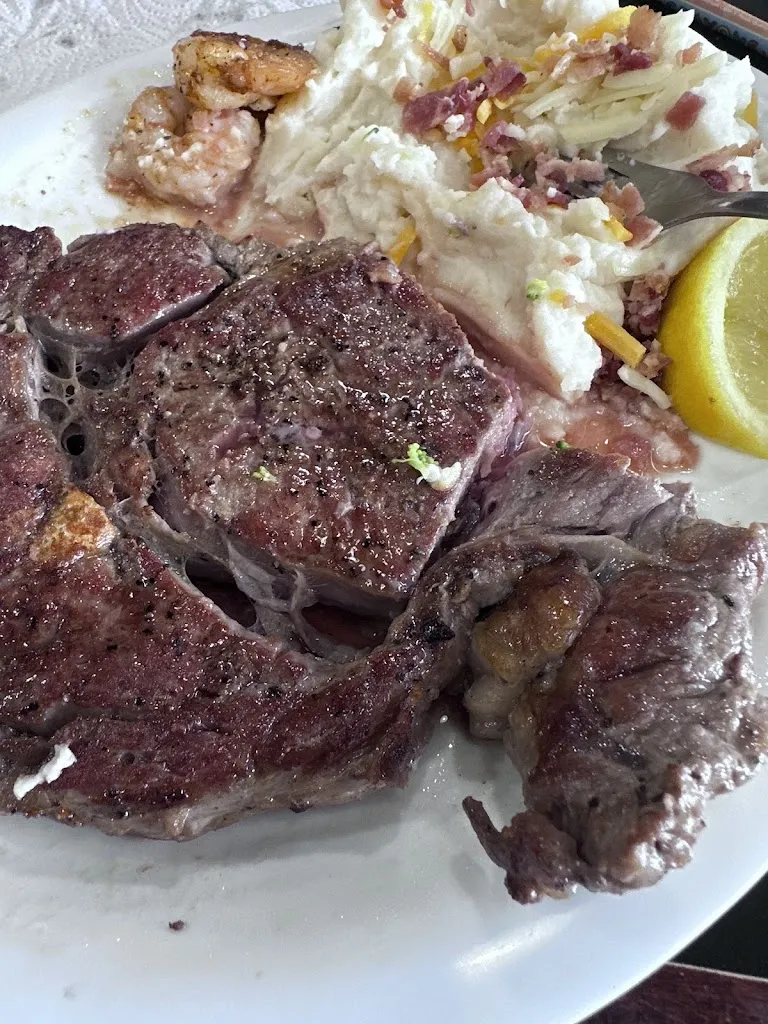 Lucy Horn_Beef 'O' Brady's_Hudson, FL_review