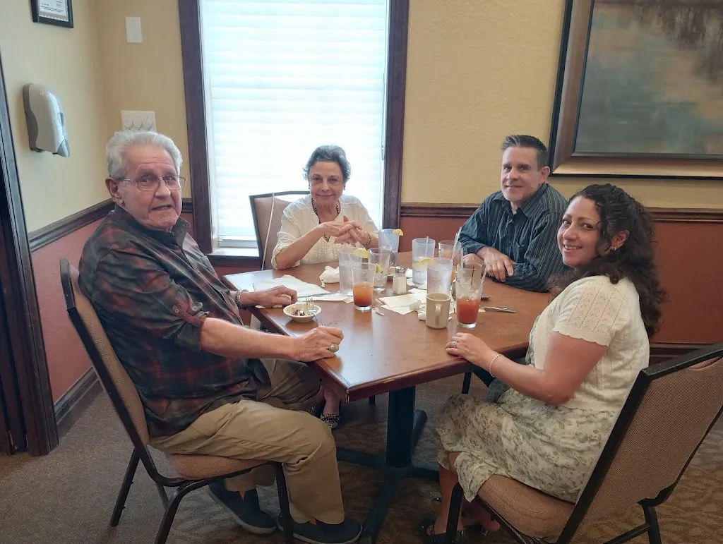 Rebecca Tripp (Becky)_The Wellington Bar & Grill_Spring Hill, FL_review