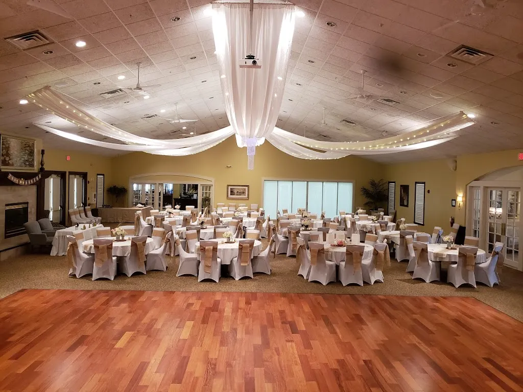 The Wellington Bar & Grill restaurant in Spring Hill, FL