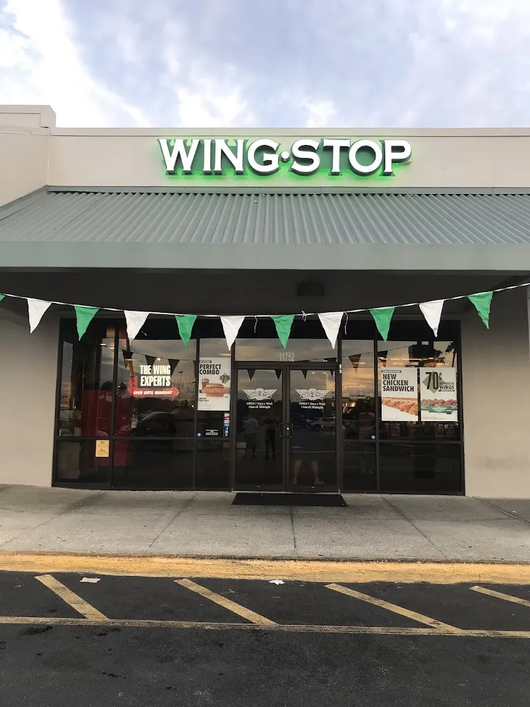 Wingstop restaurant in Seffner, FL