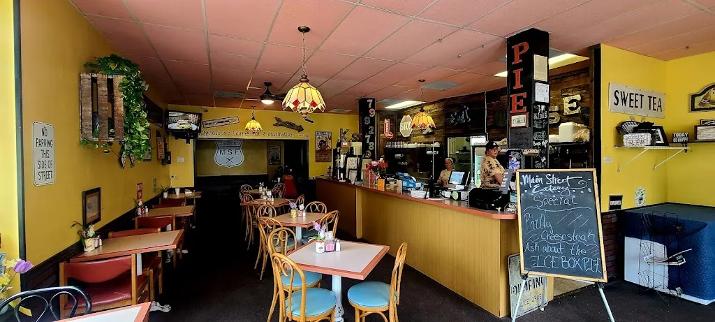 Main Street Eatery restaurant in Brooksville, FL